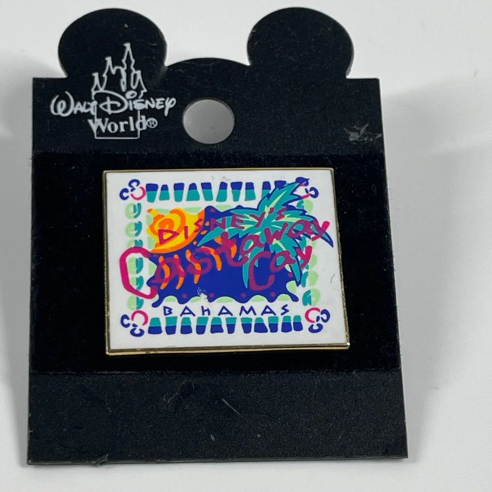 Disney Castaway Cay Bahamas Pin Vintage Walt Disney World Souvenir Gold Tone